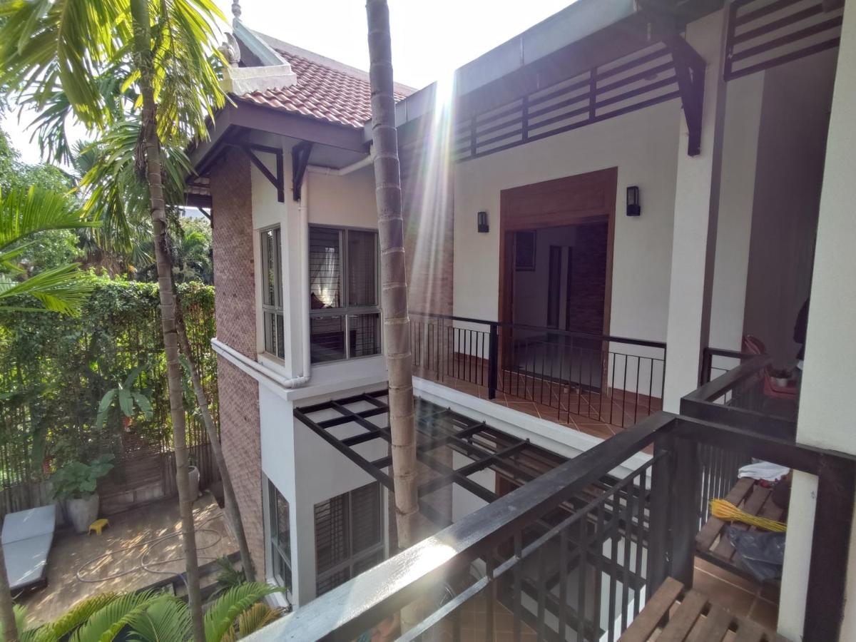River And Villa Siem Reap Esterno foto
