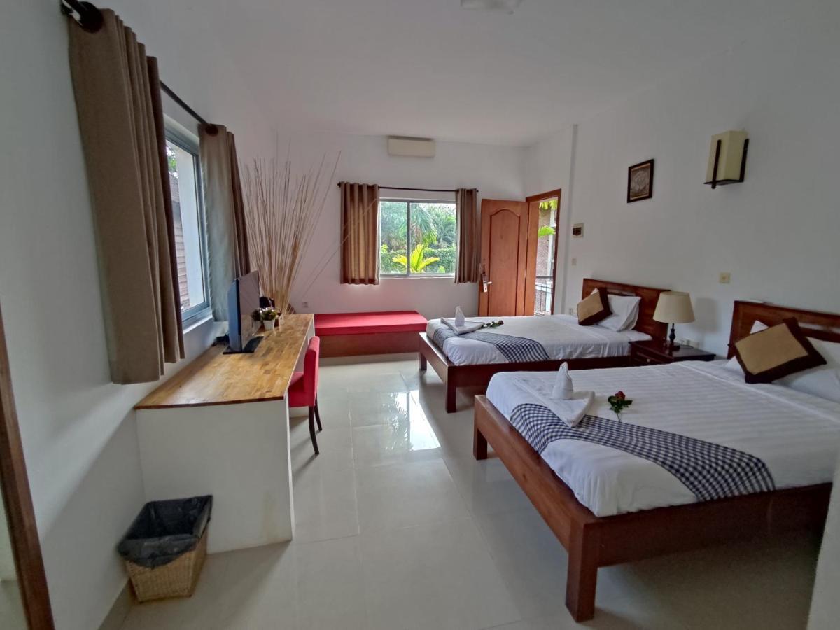 River And Villa Siem Reap Esterno foto